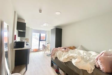 1 bed studio, 21 Heathcoat Street, Hockley, Nottingham, NG13AF - Image 2